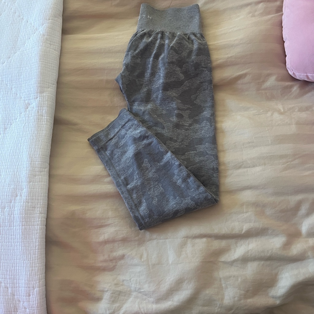Nvgtn Charcoal Camo Leggings